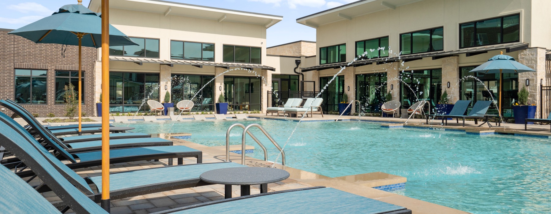 luxury pools garland apartments